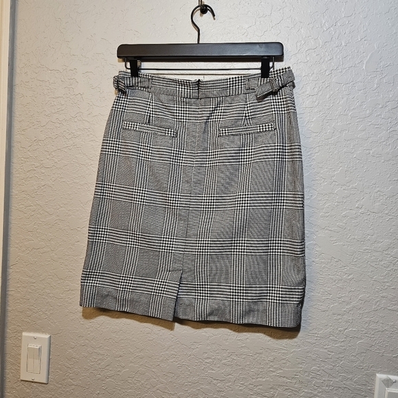 Tommy Hilfiger Black and White Printed Skirt Size 6 - Picture 3 of 7